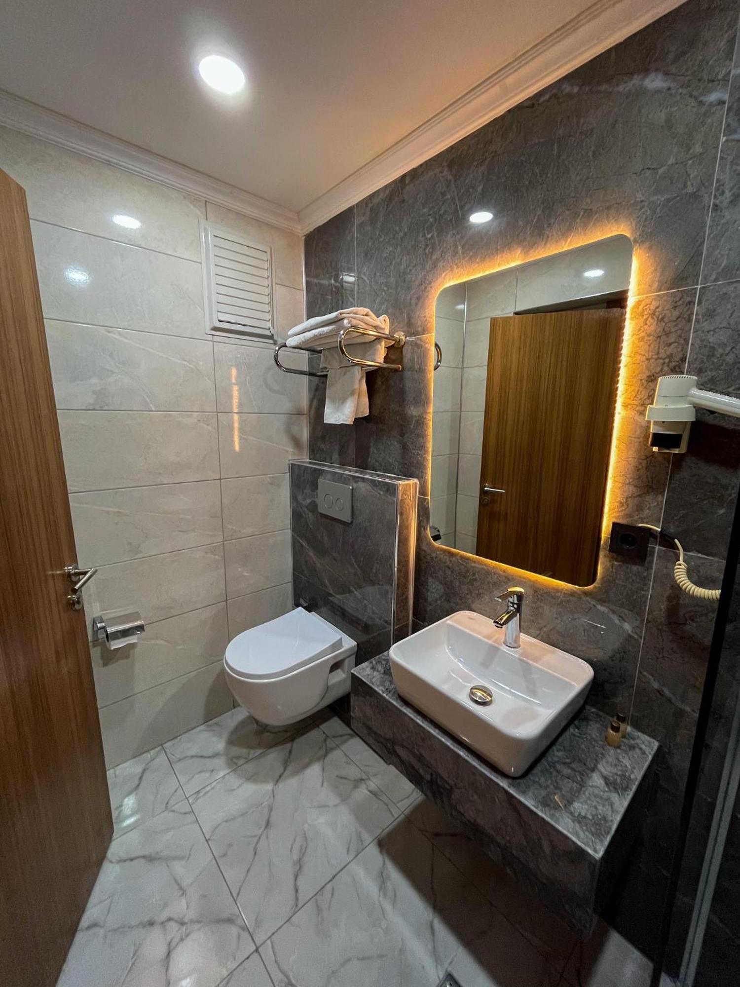 Ankara Santral Otel Екстериор снимка